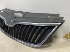 Решетка радиатора Skoda Rapid 2017-2020 5JA853668 1 NH3 РЕСТАЙЛИНГ