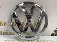 Эмблема Volkswagen Touareg 2010-2014 7P6853601 2 7P5 ДО РЕСТАЙЛИНГ