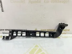 Кронштейн бампера Skoda Octavia 2013-2017 5E5807864 A7 5E3 ДО РЕСТАЙЛИНГ, задний