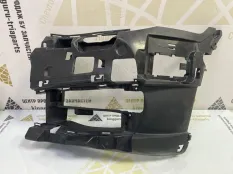 Кронштейн бампера BMW 6 2017-2020 51117415579 G32, передний левый