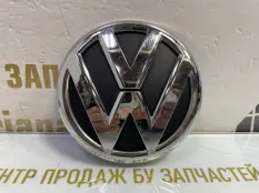 Эмблема Volkswagen Polo 2009-2015 5C6853630E 5 612 ДО РЕСТАЙЛИНГ