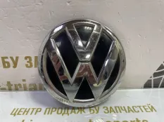 Эмблема Volkswagen Polo 2009-2015 6C0853600 5 612 ДО РЕСТАЙЛИНГ