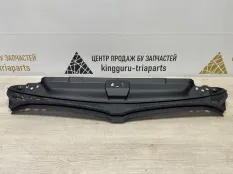 Накладка замка капота BMW 3 2018-2022 51767461970 G20