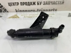 Форсунка омывателя фар Hyundai Grand Santa Fe 2012-2016 98672B8000 3 DM ДО РЕСТАЙЛИНГ, правая