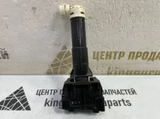 Форсунка омывателя фар Toyota RAV4 2005-2010 8527242020 3 A30 ДО РЕСТАЙЛИНГ, правая