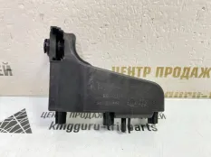 Кронштейн жалюзей воздуховода BMW 5 2020-2022 1149051XX G30 РЕСТАЙЛИНГ, левый