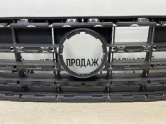 Решетка радиатора Volkswagen Touareg 2018-2022 760853653E 3 CR7