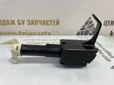 Форсунка омывателя фар Toyota Camry 2006-2009 8520733010 V40 ДО РЕСТАЙЛИНГ, правая