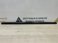 Молдинг двери BMW 7 2019-2022 51137364352 G11 РЕСТАЙЛИНГ, передний правый