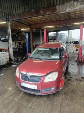 Автомобиль в разборе Skoda Roomster 2007 111 1 5J7 ДО РЕСТАЙЛИНГ 1.4 БЕНЗИН