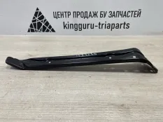 Кронштейн панели Skoda Kodiaq 2016-2022 565806929 1 NS7 ДО РЕСТАЙЛИНГ, левый