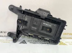 Площадка АКБ Volkswagen Jetta 2005-2011 1K0915333 5 1K2
