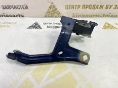 Кронштейн крыла BMW 5 2017-2019 41007440423 G30 ДО РЕСТАЙЛИНГ, левый