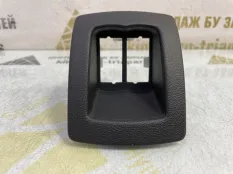 Накладка кнопок стеклоподъемника Renault Logan 2009-2015 8200739459 1 LS РЕСТАЙЛИНГ
