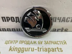 Эмблема Skoda Kodiaq 2016-2022 565853621 1 NS7 ДО РЕСТАЙЛИНГ, передняя