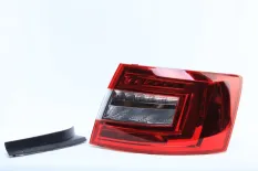 Фонарь диодный Skoda Octavia 2017-2020 5E5945112B A7 5E3 РЕСТАЙЛИНГ, правый