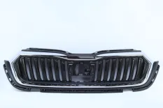 Решетка радиатора Skoda Octavia 2019-2022 5E3853653 A8 NN3