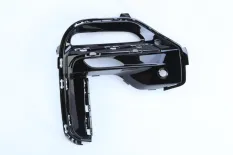 Накладка решетки бампера BMW X5 2019-2023 51118746240 G05 M-PACK, передняя правая