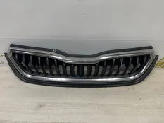 Решетка радиатора Skoda Rapid 2020-2022 60U853668 2 NK6
