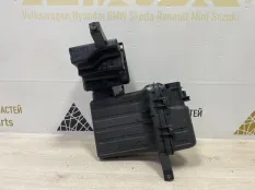 Корпус воздушного фильтра Suzuki Liana 2007 1370054G10 ER СЕДАН РЕСТАЙЛИНГ 1.6 M16A