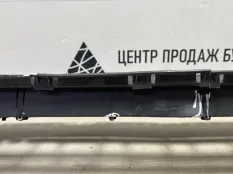 Решетка бампера нижняя Volkswagen Jetta 2014-2018 5CU853677B 6 162 РЕСТАЙЛИНГ, передняя