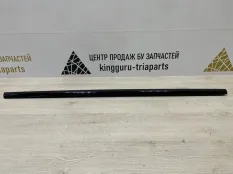 Уплотнитель стекла двери BMW 4 2020-2022 7482749 G22, левый