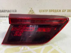 Фонарь внутренний Volkswagen Tiguan 2016-2020 5NA945307D 2 AD1 ДО РЕСТАЙЛИНГ, левый