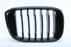 Решетка радиатора BMW X3 2017-2021 8091726 G01 M-PACK ДО РЕСТАЙЛИНГ, правая