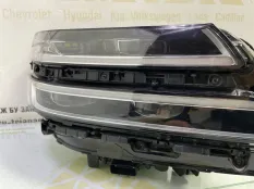 Фара Genesis GV80 2020-2022 92102T6100 JX1, передняя правая
