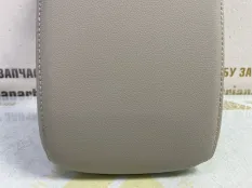 Подлокотник Volkswagen Tiguan 2016-2020 5TA864207BLBL 2 AD1 ДО РЕСТАЙЛИНГ