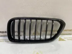 Решетка радиатора BMW 6 2017-2020 51137412421 G32, передняя левая
