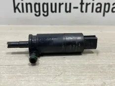 Насос омывателя фар Skoda Yeti 2012 3B7955681 5L6 CFHC 2.0 ДИЗЕЛЬ