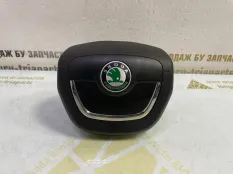 Подушка безопасности в руль Skoda Yeti 2012 1Z0880201AR 5L6 CFHC 2.0 ДИЗЕЛЬ