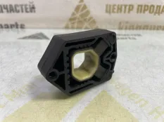 Кронштейн радиатора Skoda Yeti 2012 1K0121367G 5L6 CFHC 2.0 ДИЗЕЛЬ