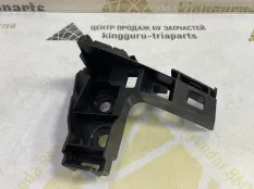 Кронштейн бампера Volkswagen Golf 2016 5G6807394A 7 CUKB 1.4 ГИБРИД, задний правый