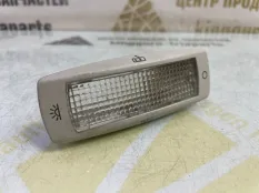 Плафон подсветки салона Skoda Yeti 2012 5N0947291A 5L6 CFHC 2.0 ДИЗЕЛЬ
