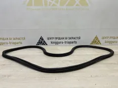 Уплотнитель дверного проема Skoda Octavia 2016 5E5867368F A7 CZDA 1.4 БЕНЗИН, задний правый