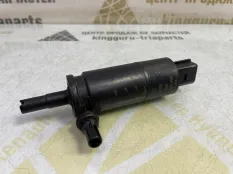 Насос омывателя фар Volkswagen Golf 2016 6R0955681 7 CUKB 1.4 ГИБРИД