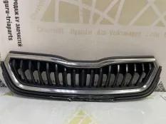 Решетка радиатора Skoda Rapid 2020-2022 60U853668 2 NK6
