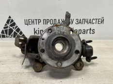 Кулак Skoda Yeti 2012 1K0407255AA 5L6 CFHC 2.0 ДИЗЕЛЬ, передний левый