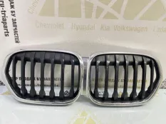 Решетка радиатора BMW X1 2019-2022 51138493451 F48 РЕСТАЙЛИНГ