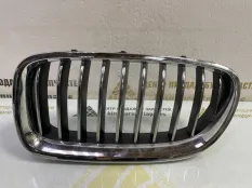Решетка радиатора BMW 5 2009-2013 51137412323 F10 ДО РЕСТАЙЛИНГ, передняя левая