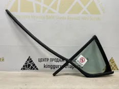 Стекло двери глухое Skoda Octavia 2016 5E5845213 A7 CZDA 1.4 БЕНЗИН, заднее левое