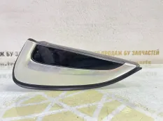 Накладка стойки BMW X2 2018-2021 51137428123 F39, задняя левая