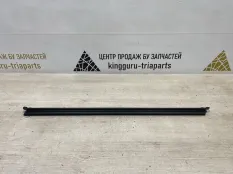 Бархотка двери Volkswagen Golf 2016 5G4837480B 7 CUKB 1.4 ГИБРИД, передняя правая