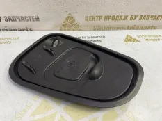 Щиток двери Volkswagen Golf 2016 5G4837916G 7 CUKB 1.4 ГИБРИД, передний правый