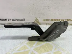 Петля капота Hyundai Solaris 2017-2020 79110H5000 2 HCR ДО РЕСТАЙЛИНГ, левая