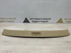 Накладка замка багажника Hyundai H-1 Starex 2007-2015 857724H000 2 TQ ДО РЕСТАЙЛИНГ