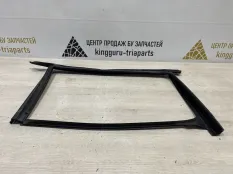 Уплотнитель стекла двери Skoda Yeti 2012 5L0839431F 5L6 CFHC 2.0 ДИЗЕЛЬ, задний левый