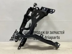 Кронштейн фары BMW X5 2019-2023 51647421709 G05, левый